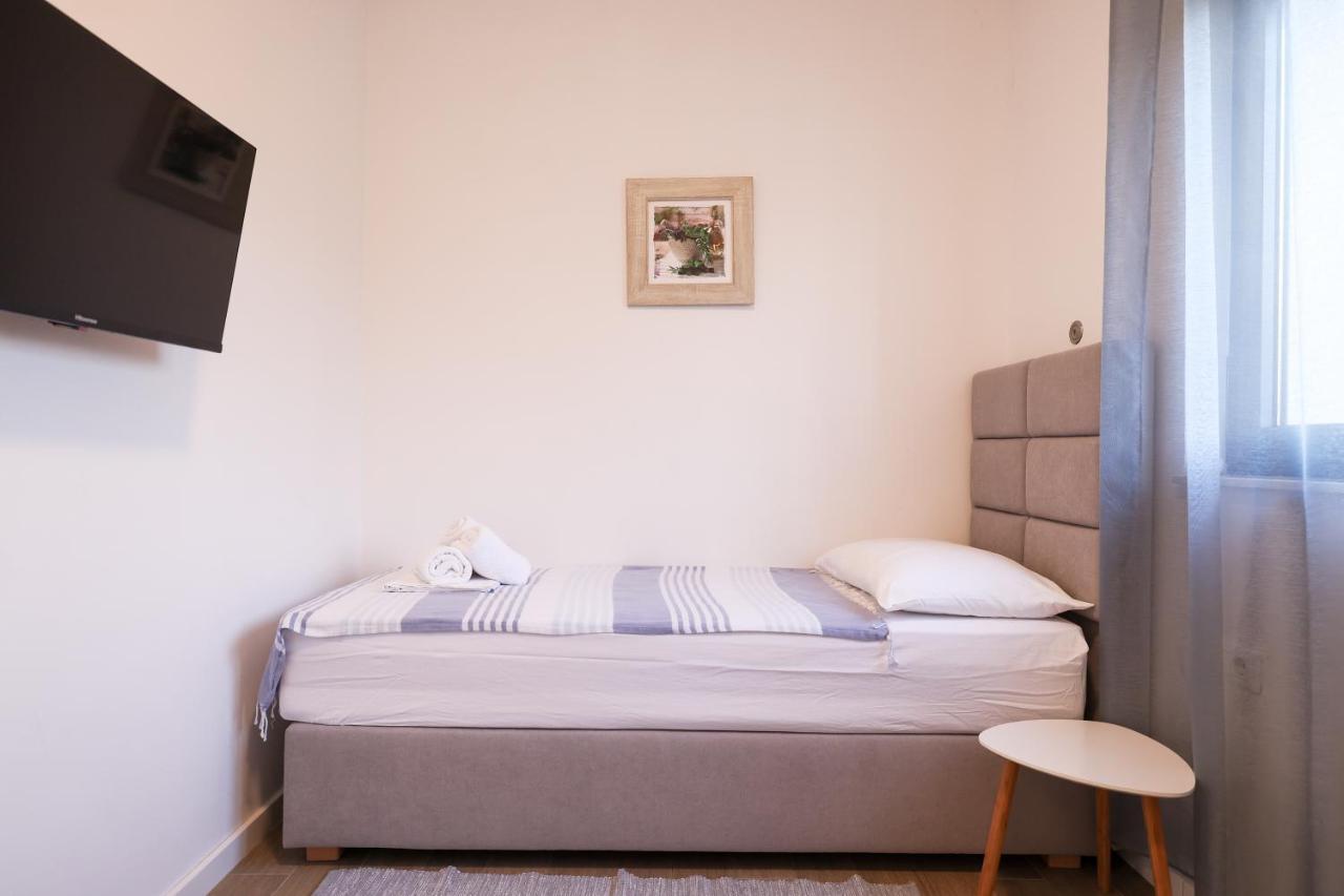 Apartmani Mato 1 Zadar Exterior photo